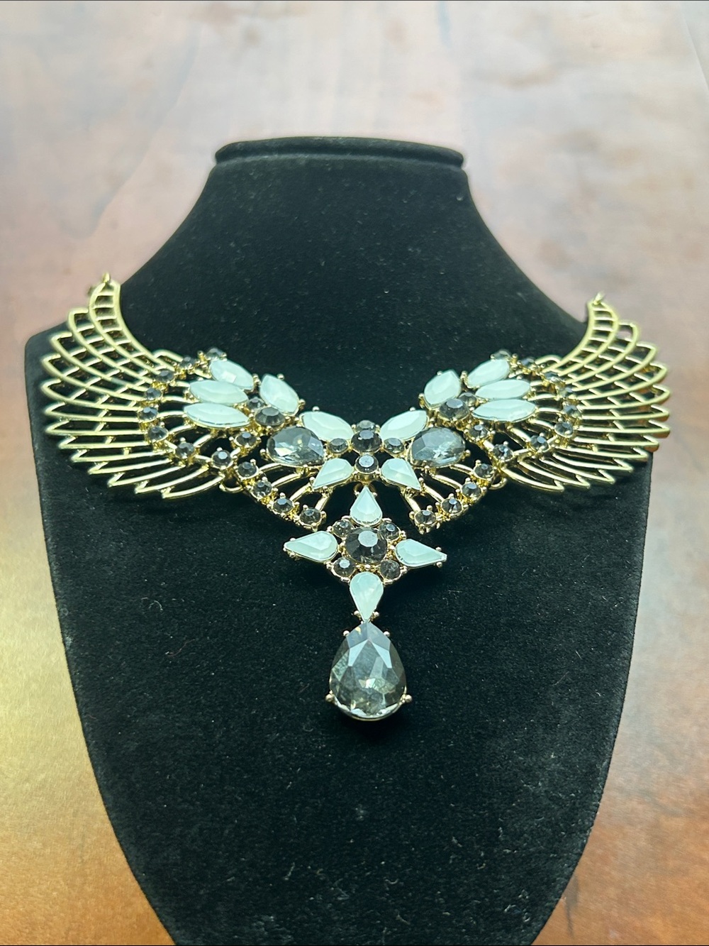 Vtg Gold Tone Wing Statement Necklace Rhinestone Bib White Black Crystal Choker